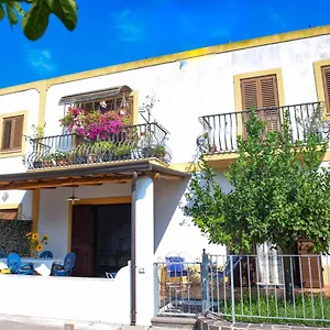 https://marina-lunga.sicilyhotelsitaly.net
