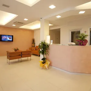 https://residence-perla-misano-adriatico.riccione-hotels.org